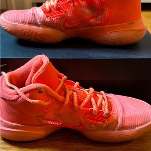 Nike Kyrie Flytrap